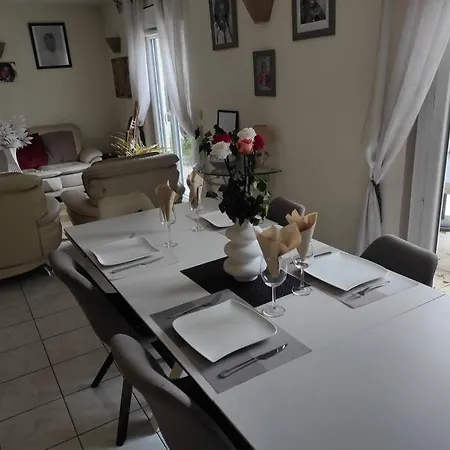 D'exception Avec Piscine Villa Villepinte (Seine-Saint-Denis)